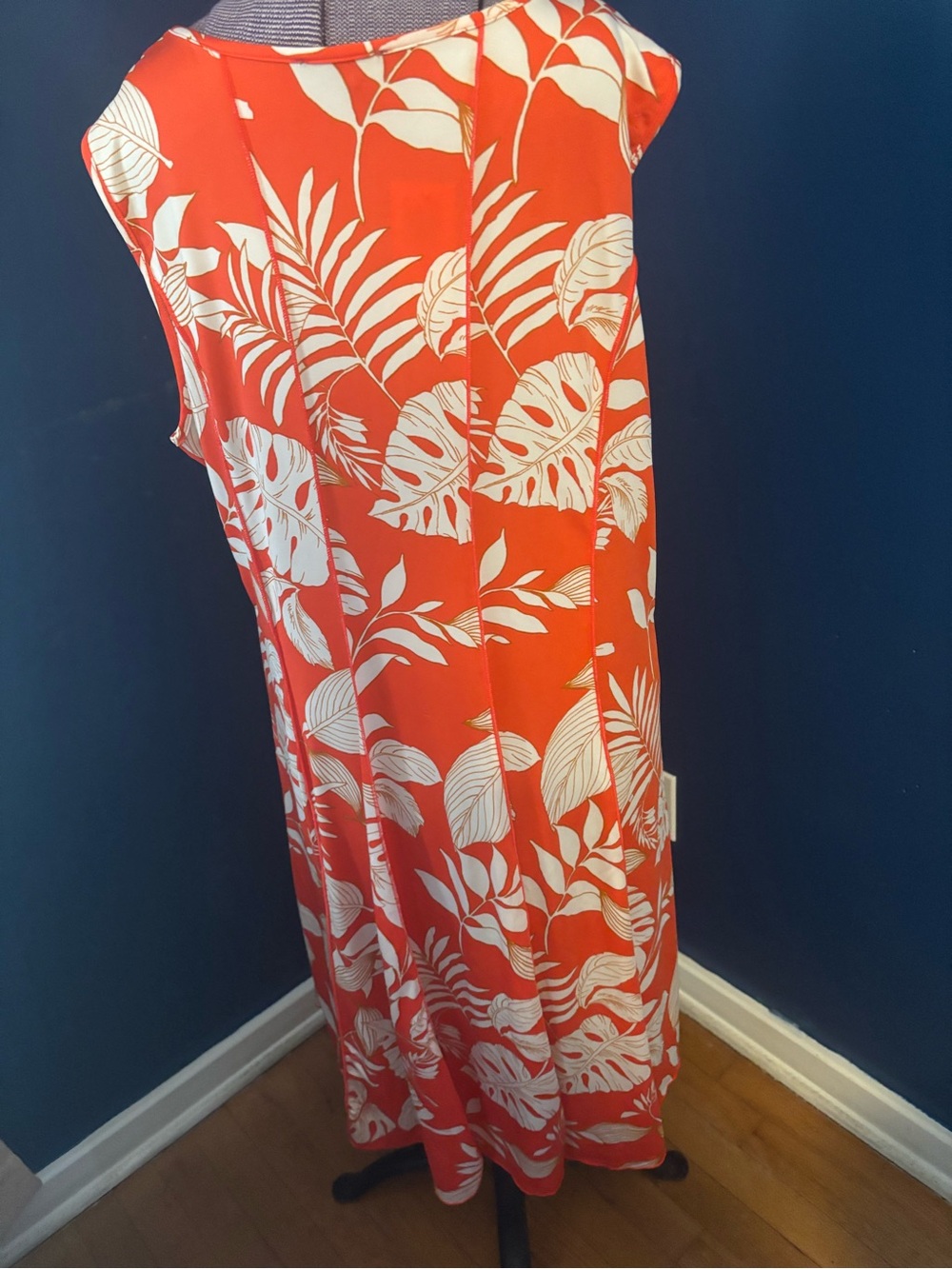 Sami & Jo Orange Tropical Print Dress with Strappy V-Front & Rings - orig $70 - Picture 6 of 10